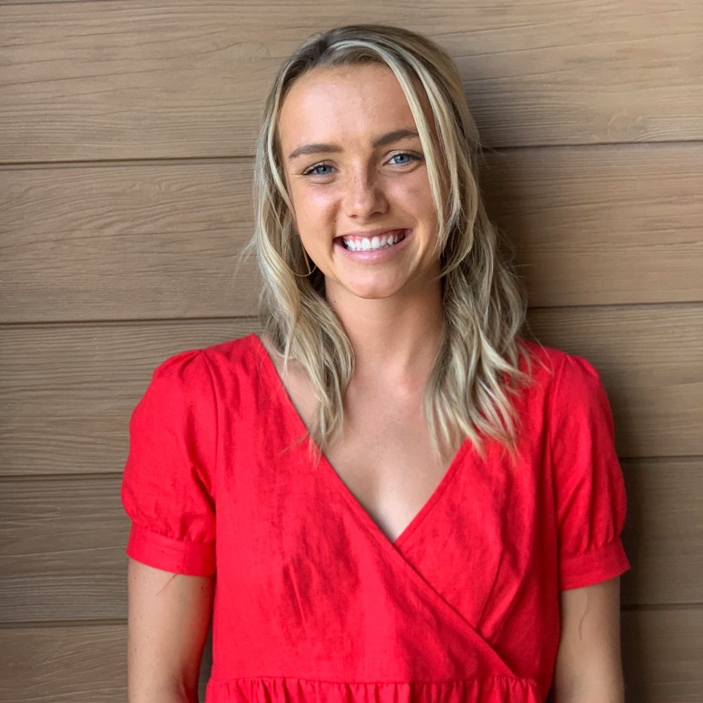 Meet your Posher, Leah